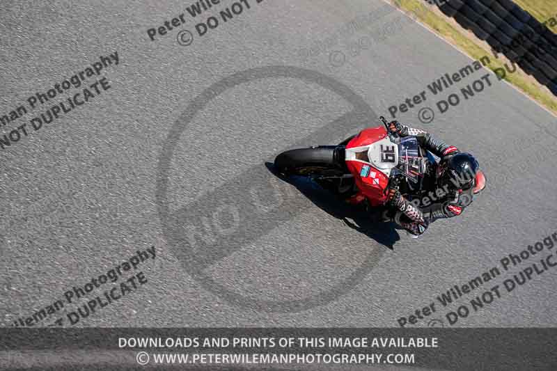 enduro digital images;event digital images;eventdigitalimages;mallory park;mallory park photographs;mallory park trackday;mallory park trackday photographs;no limits trackdays;peter wileman photography;racing digital images;trackday digital images;trackday photos